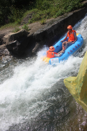 黃騰峽勇士漂 黃騰峽勇士漂